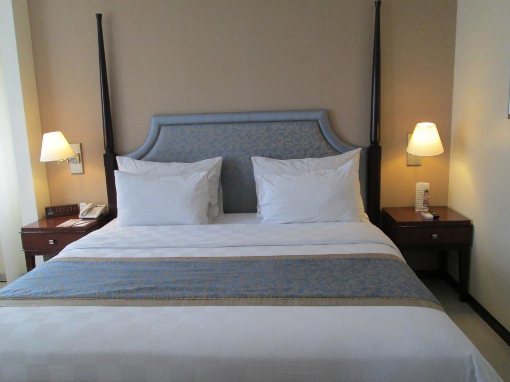 Asmila Boutique Hotel Бандунг Екстер'єр фото